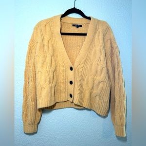 Size medium women’s in teens love tree sweater